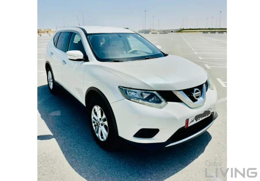 نيسان إكس تريل SL 2015 — QatarLiving